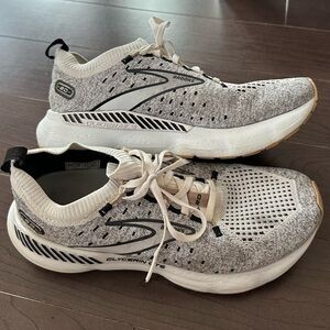 Brooks Glycerin Running shoe